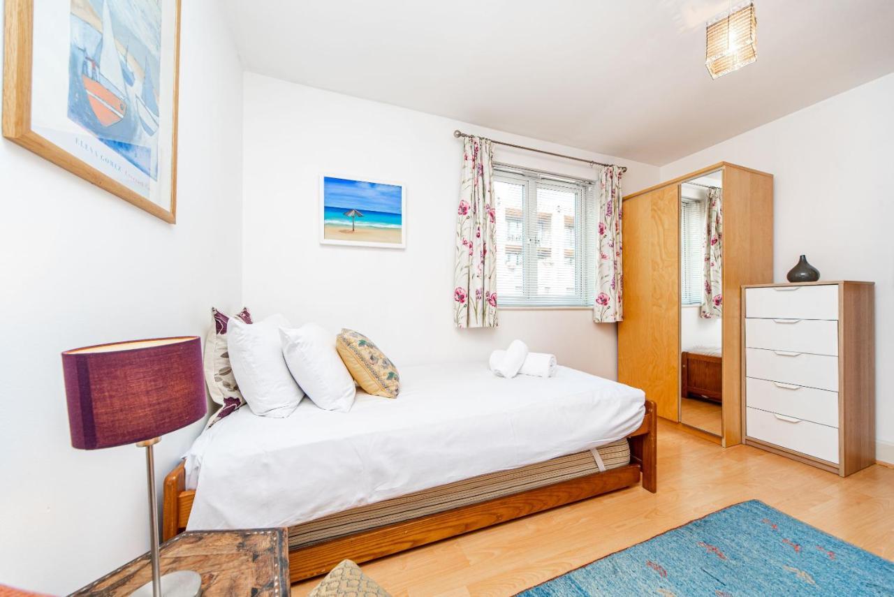 Pass The Keys Delightful Apartment Close To River In Se16 London Exterior foto