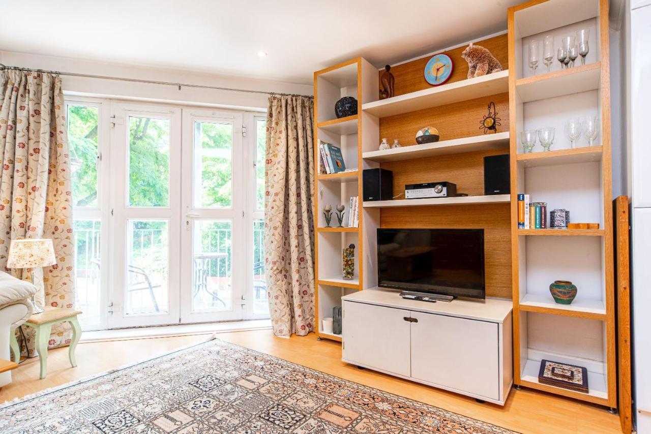 Pass The Keys Delightful Apartment Close To River In Se16 London Exterior foto